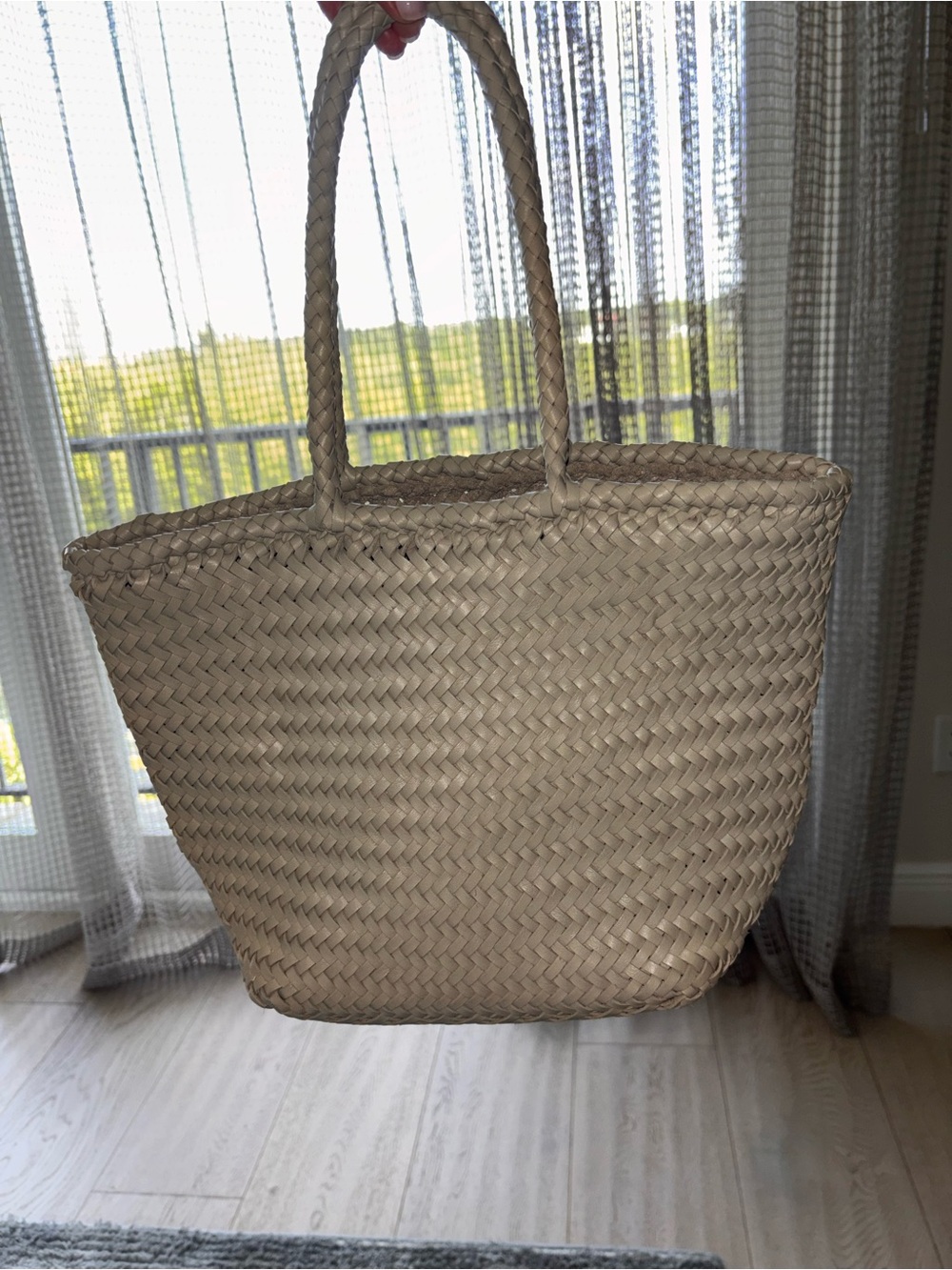 Dragon Diffusion Grace Basket, Small, Pearl & Ocean